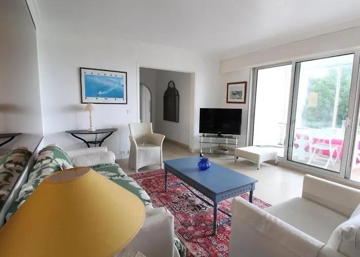 Spacieux 95m2 Au Pied De La Avec Jardin Et Parking - Fr-1-494-70 아파트 로양