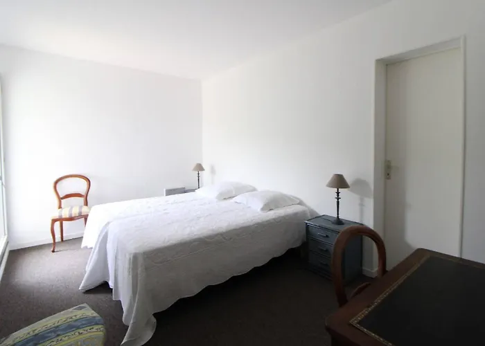 Spacieux 95m2 Au Pied De La Avec Jardin Et Parking - Fr-1-494-70 아파트 로양